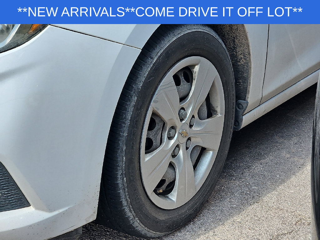 Used 2017 Chevrolet Cruze LS Sedan