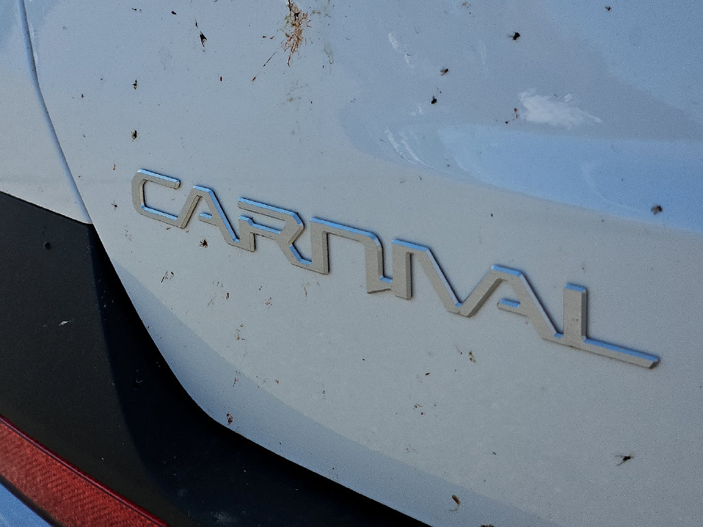 New 2027 Kia Carnival LXS Van Passenger Van