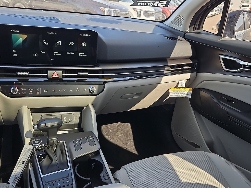 2026 Kia Sportage EX - Photo 17