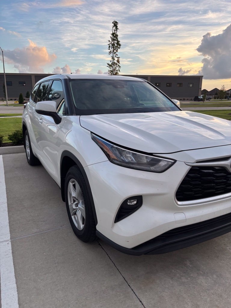 Used 2020 Toyota Highlander LE SUV