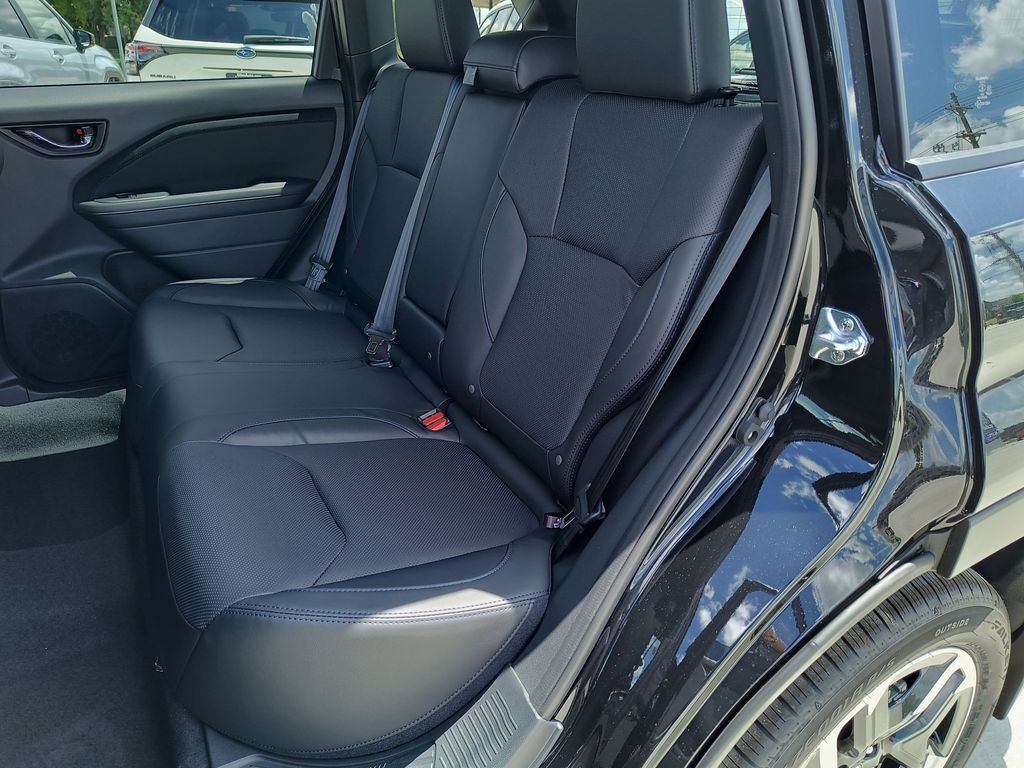 2025 Subaru Forester Limited - Photo 16