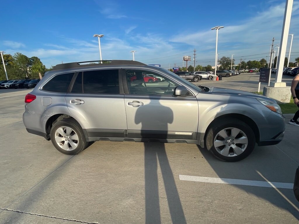 Used 2012 Subaru Outback 2.5i Premium SUV