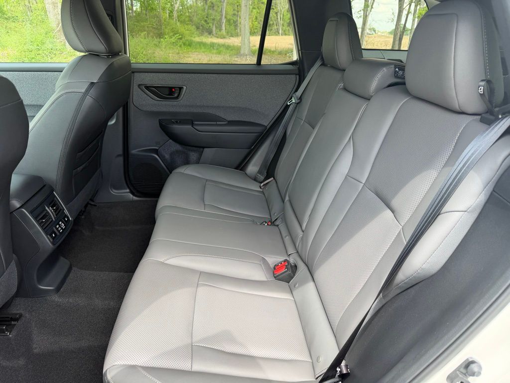 2026 Subaru Outback Limited - Photo 13