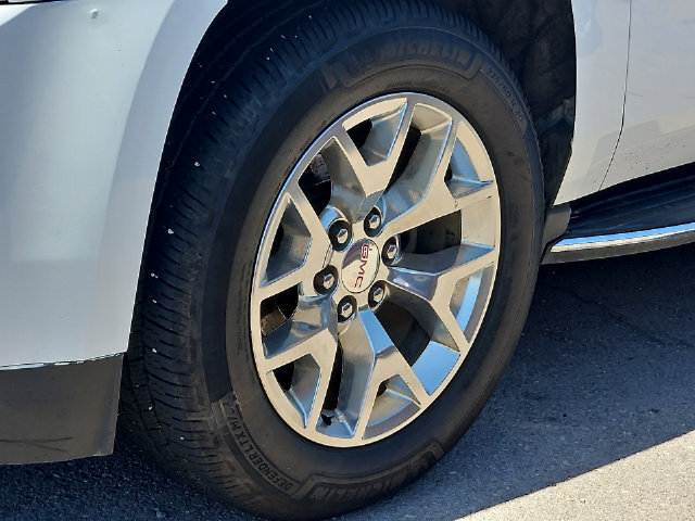 Used 2018 GMC Yukon SLE SUV