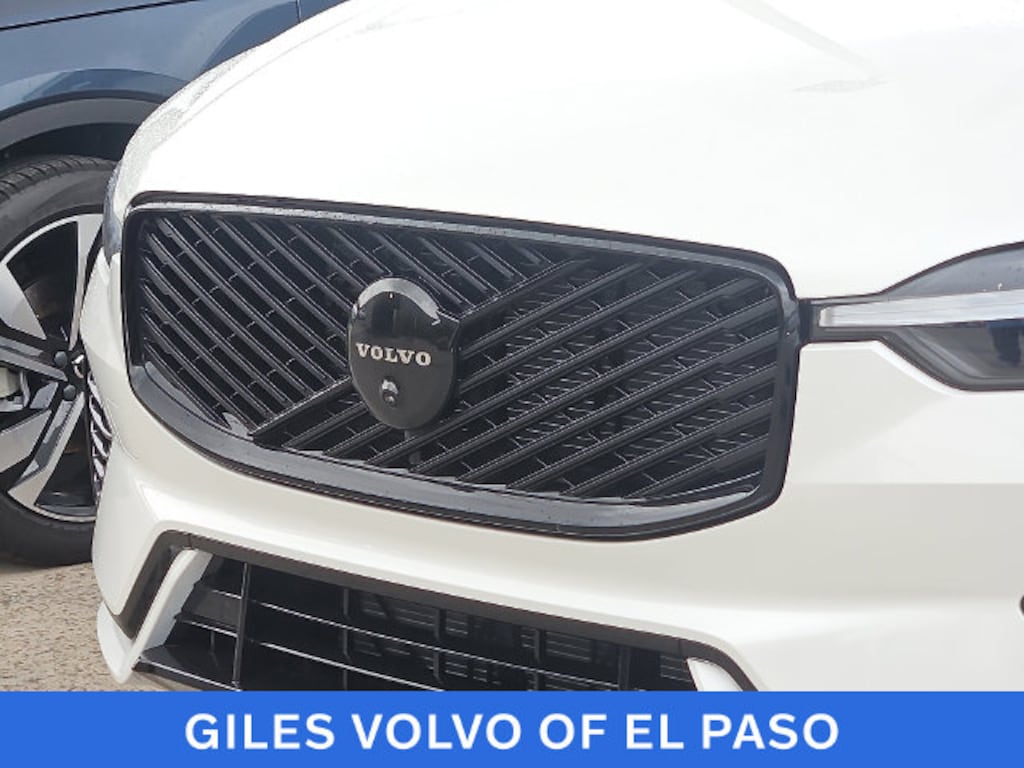 New 2027 Volvo XC60 plug-in hybrid T8 Ultra Black Edition SUV