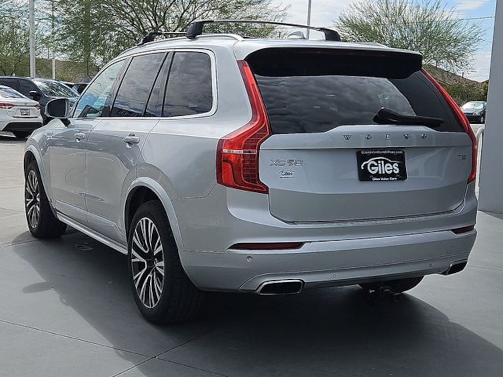 Used 2020 Volvo XC90 T5 Momentum SUV