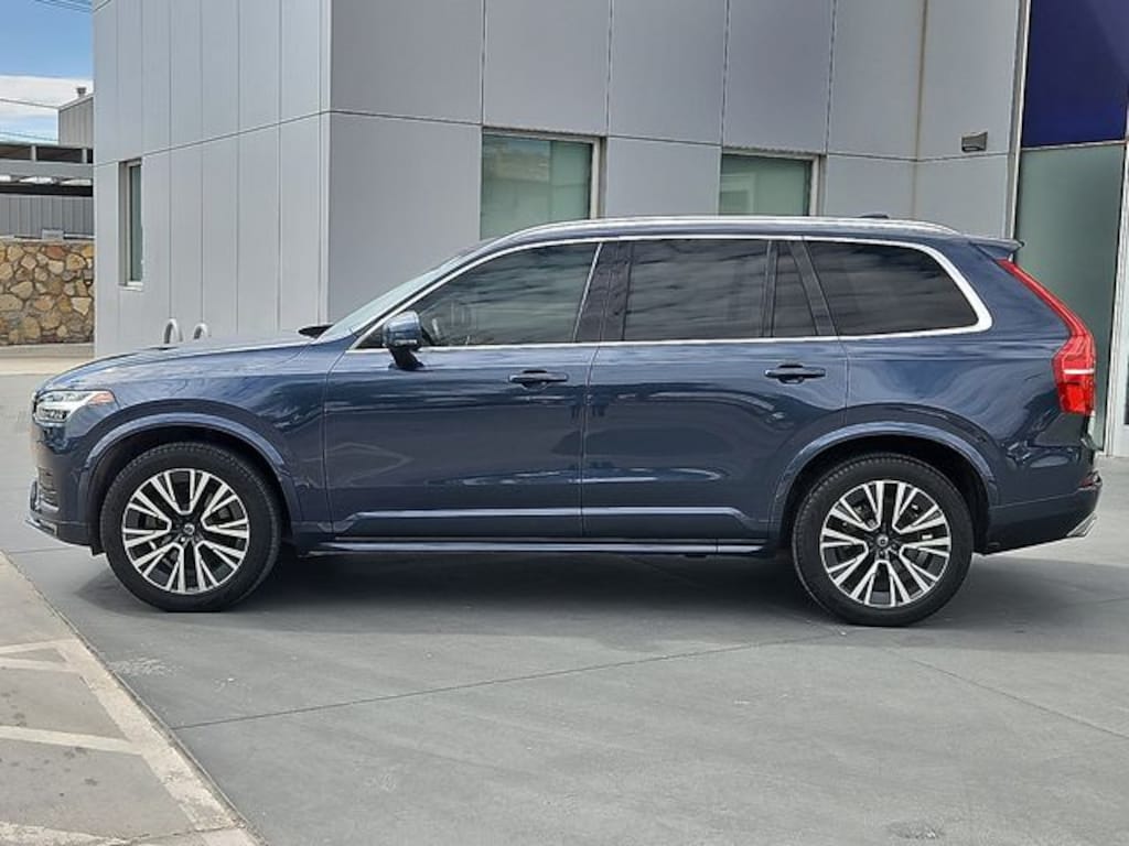 Used 2021 Volvo XC90 T6 Momentum 7 Passenger SUV