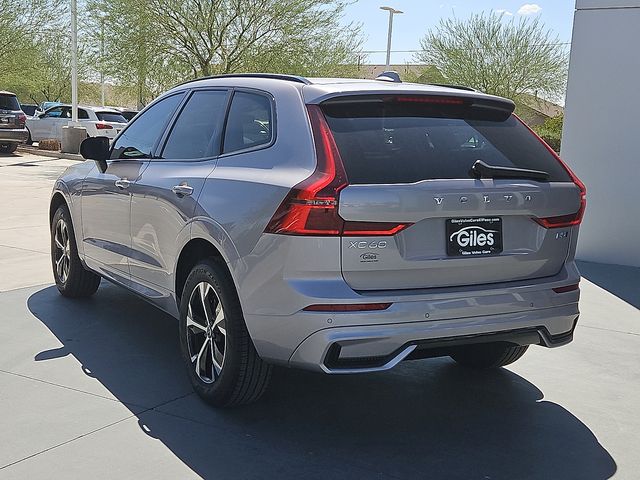 New 2026 Volvo XC60 B5 Core SUV