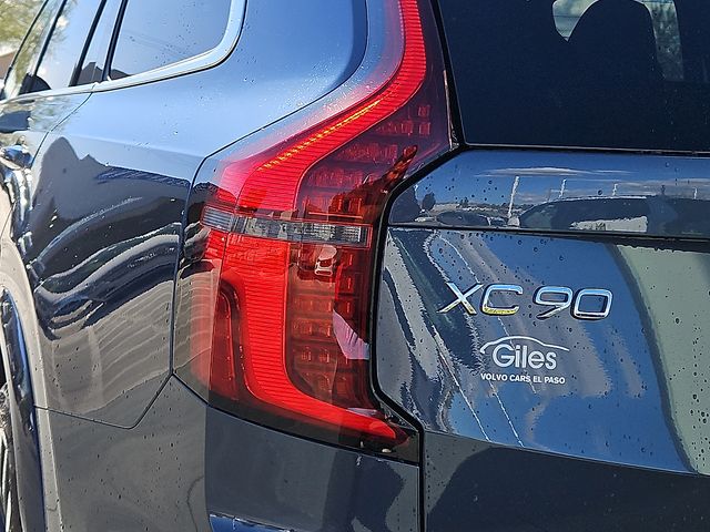 2026 Volvo XC90 Plus - Photo 12