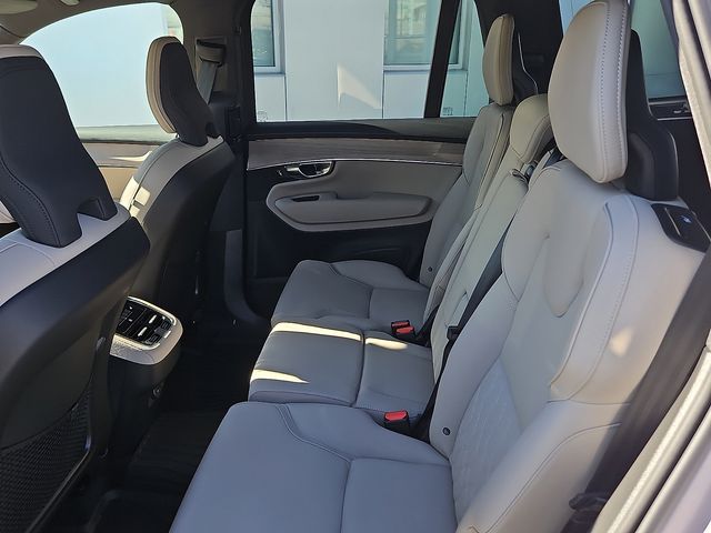 2026 Volvo XC90 Plus - Photo 13