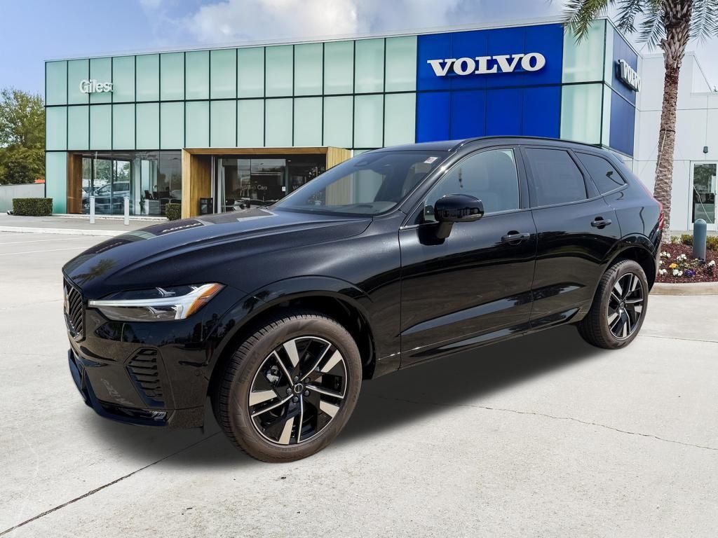 2026 Volvo XC60 Plus