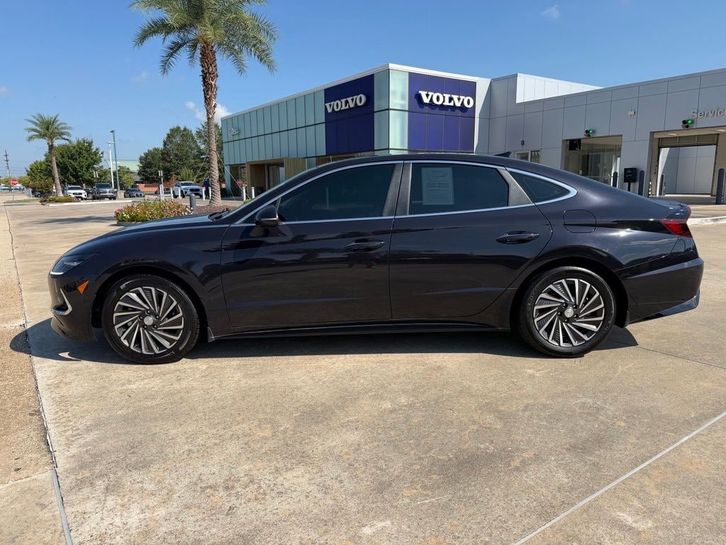 Used 2023 Hyundai Sonata Hybrid SEL Sedan