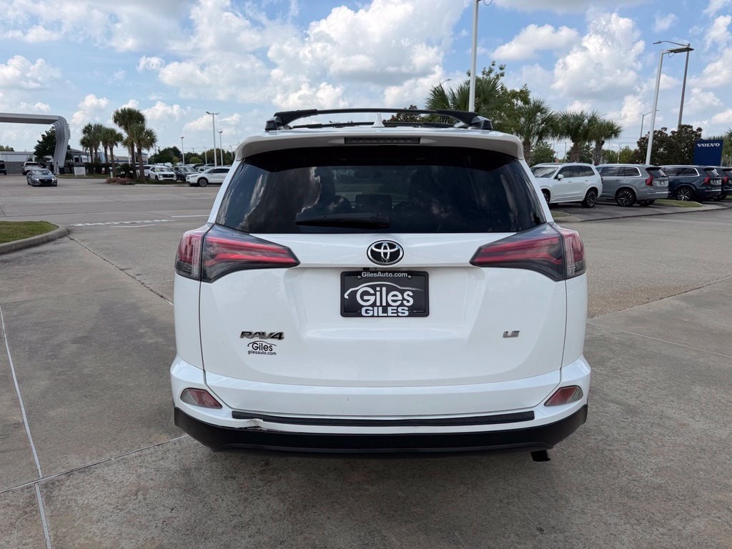 Used 2018 Toyota RAV4 LE SUV