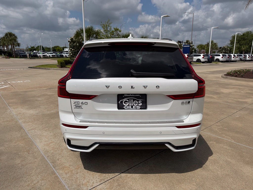 New 2026 Volvo XC60 B5 Ultra SUV