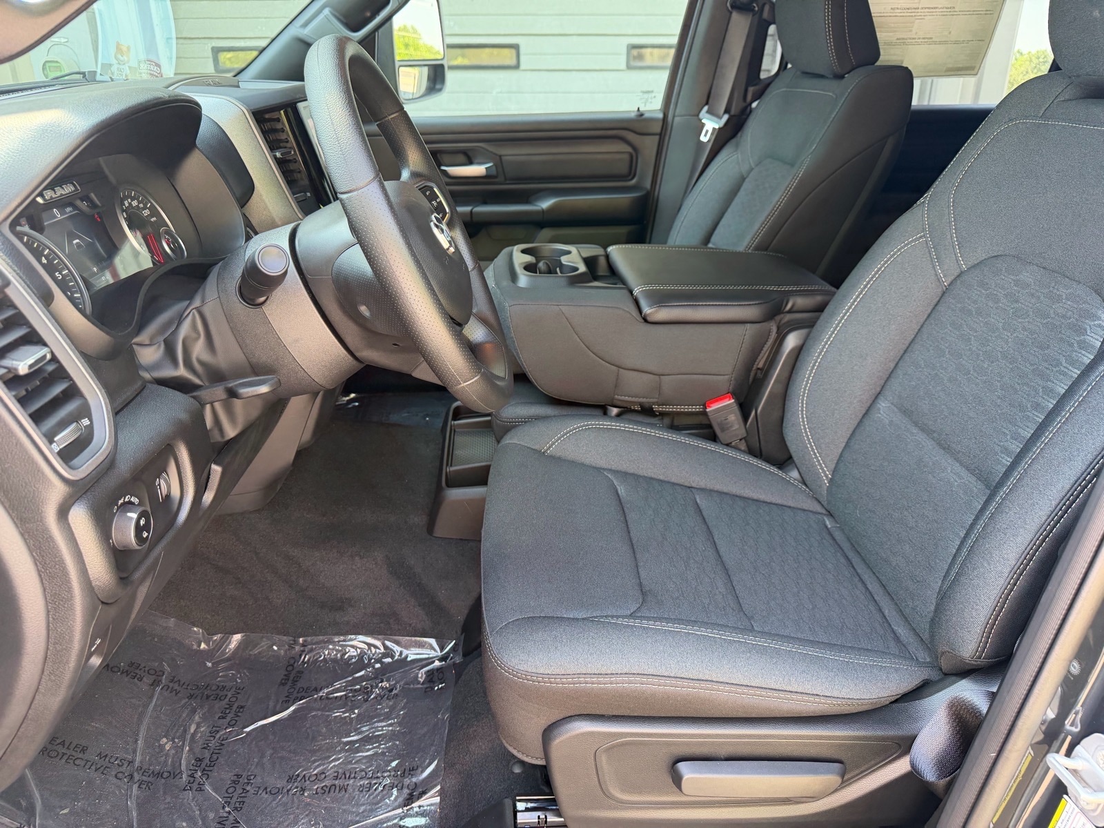 2026 RAM 1500 Warlock - Photo 37