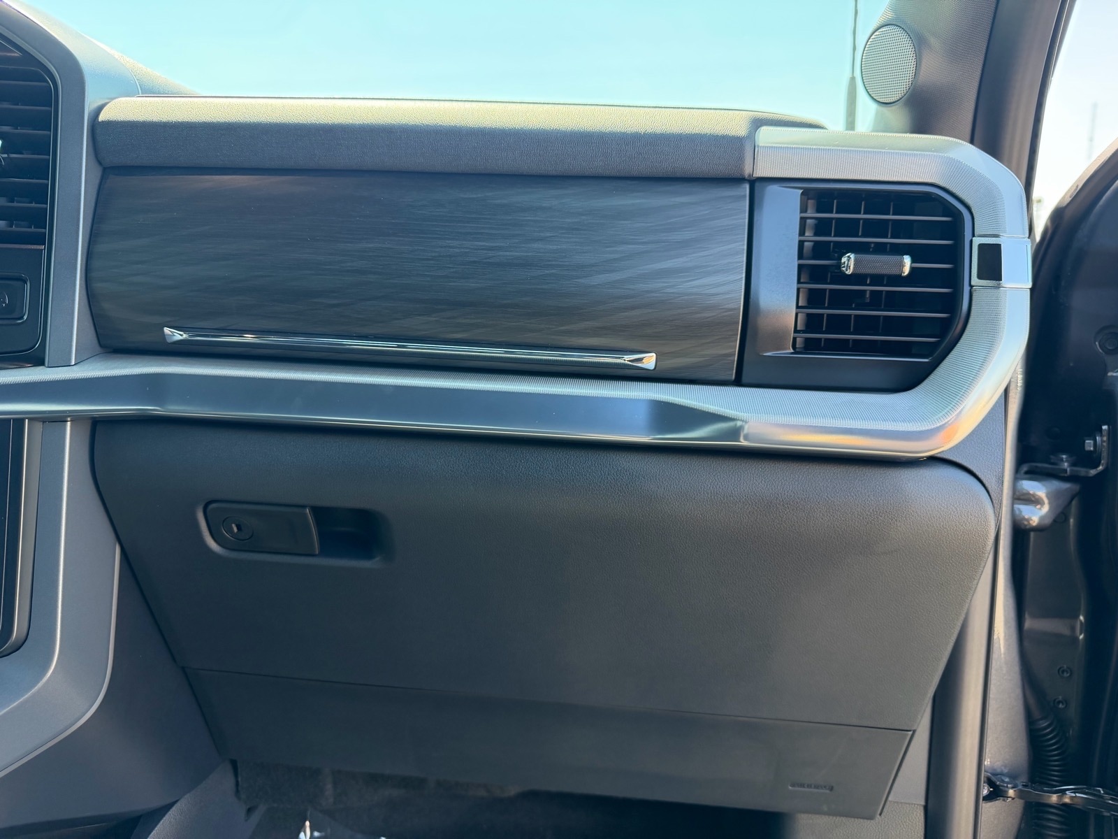 2026 Ford F-150 Lariat - Photo 64
