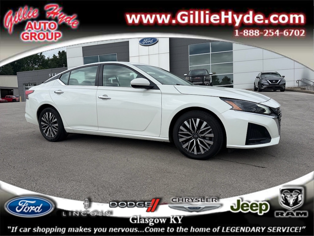 Used 2024 Nissan Altima 2.5 SV Sedan