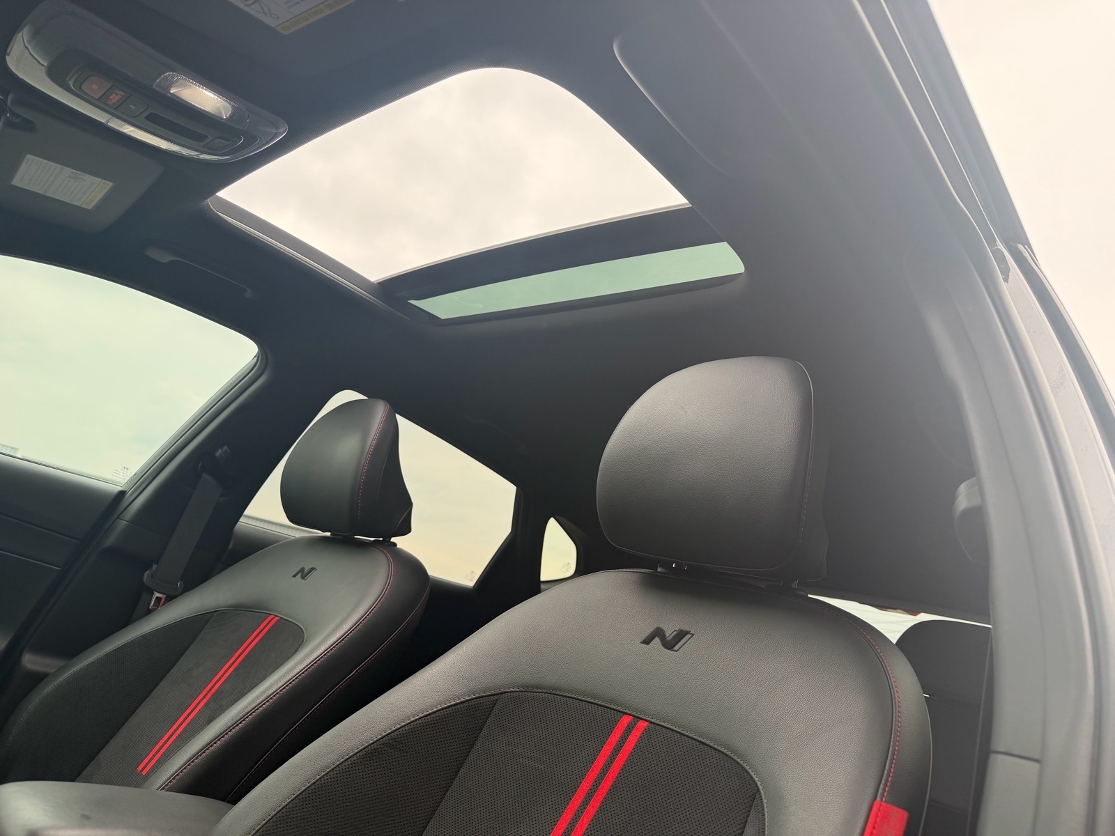 2024 Hyundai Kona N Line - Photo 27