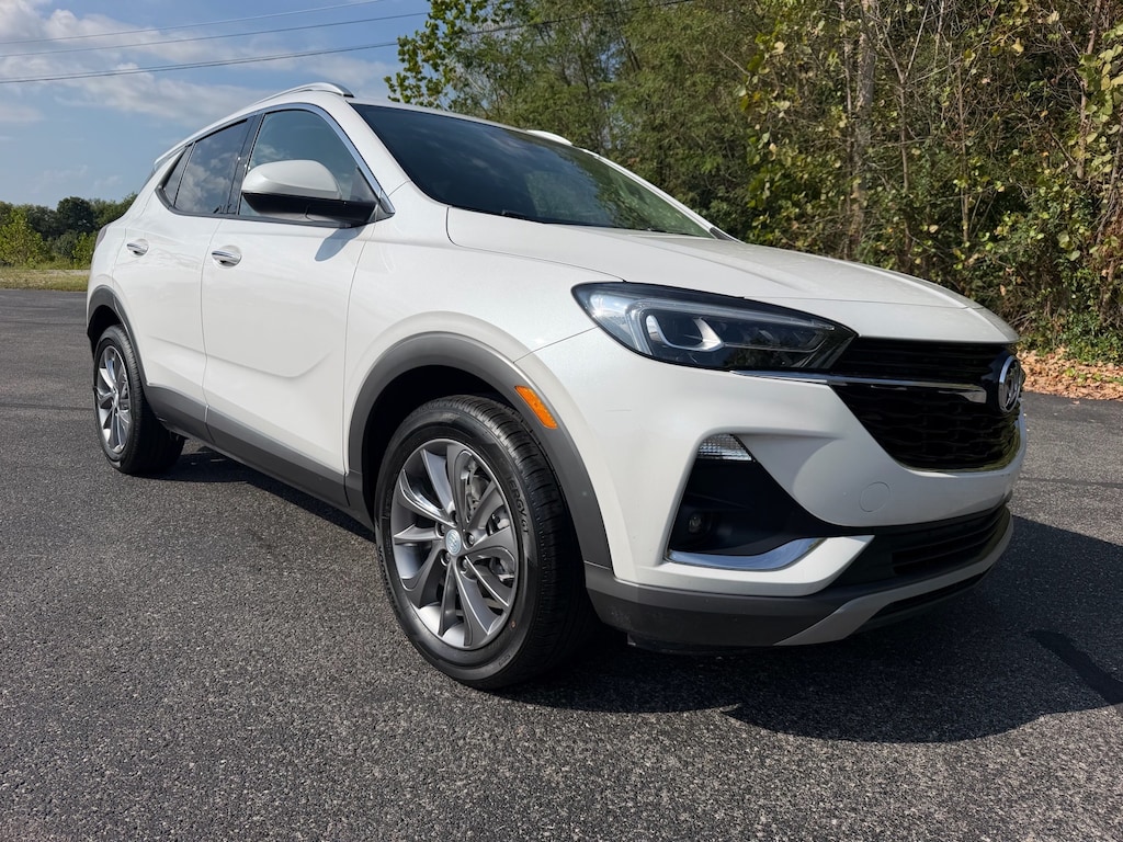 Used 2023 Buick Encore GX Essence Essence Crossover