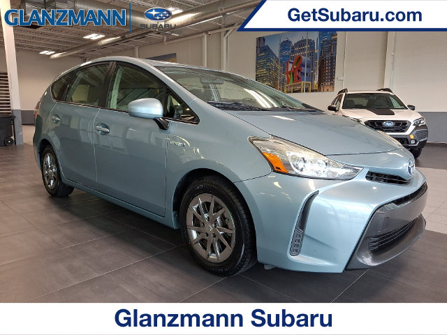 2017 Toyota Prius v