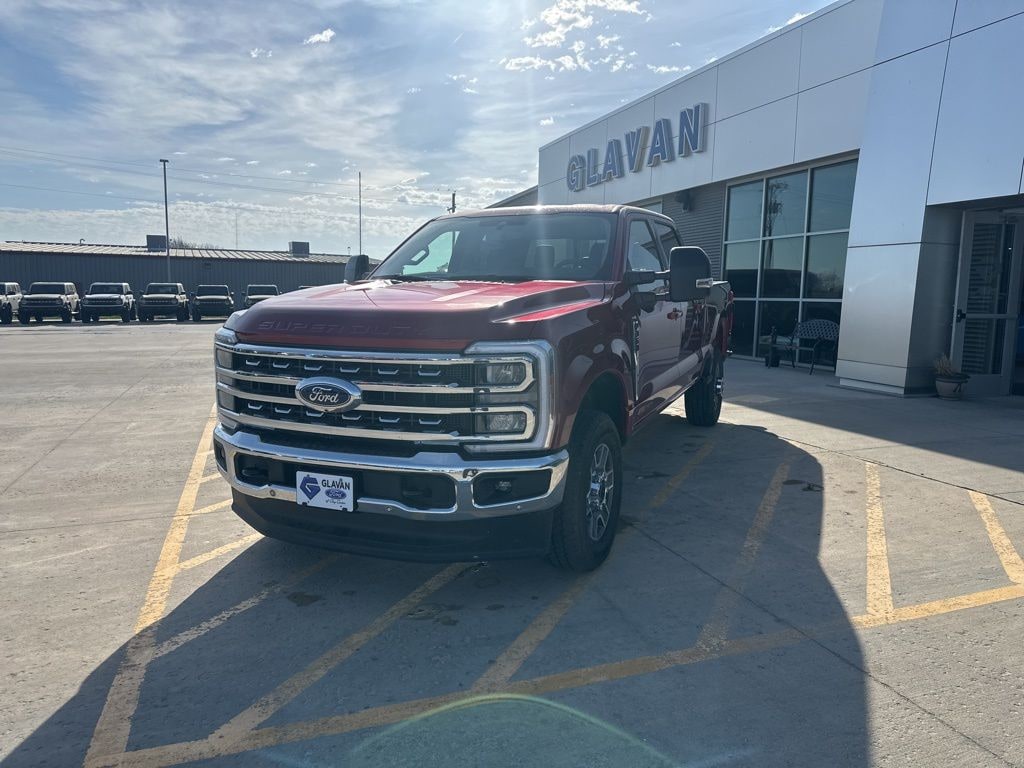 New 2026 Ford F-350 Lariat Truck