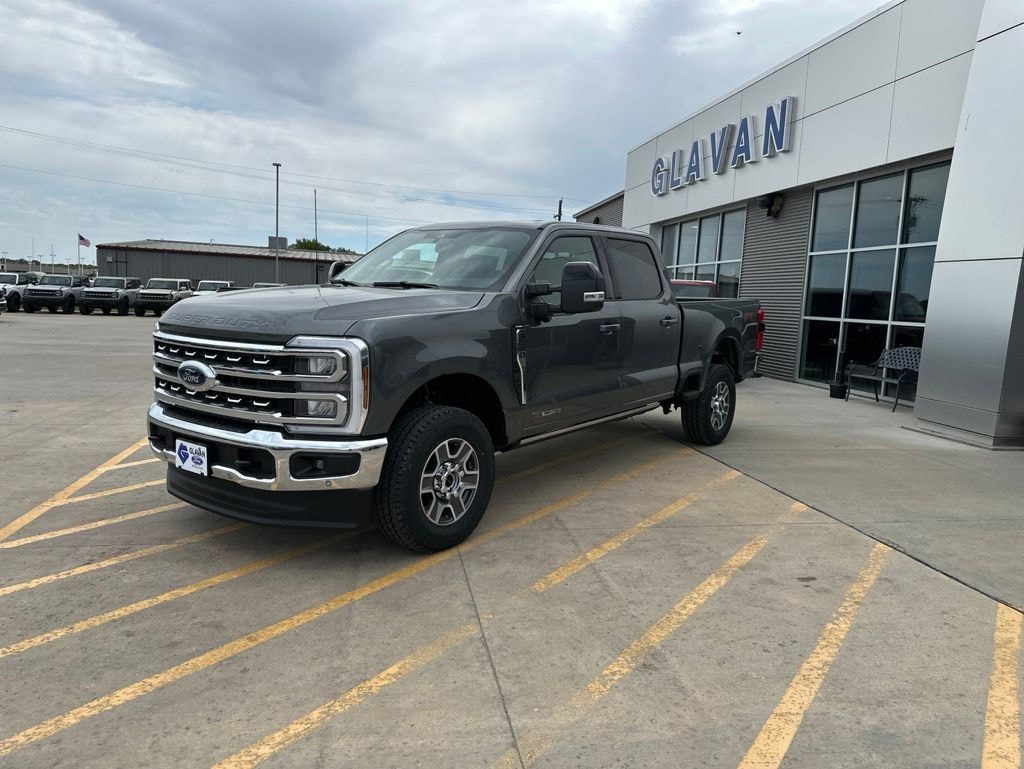 New 2026 Ford F-250 Lariat Truck