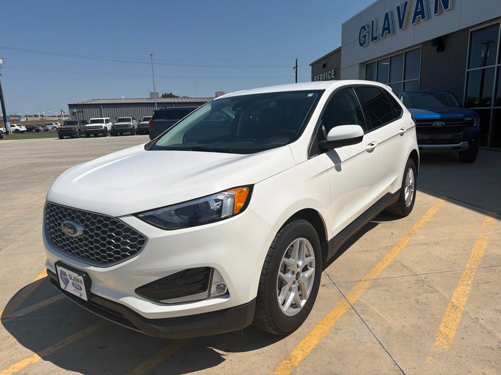 Used 2024 Ford Edge SEL SUV