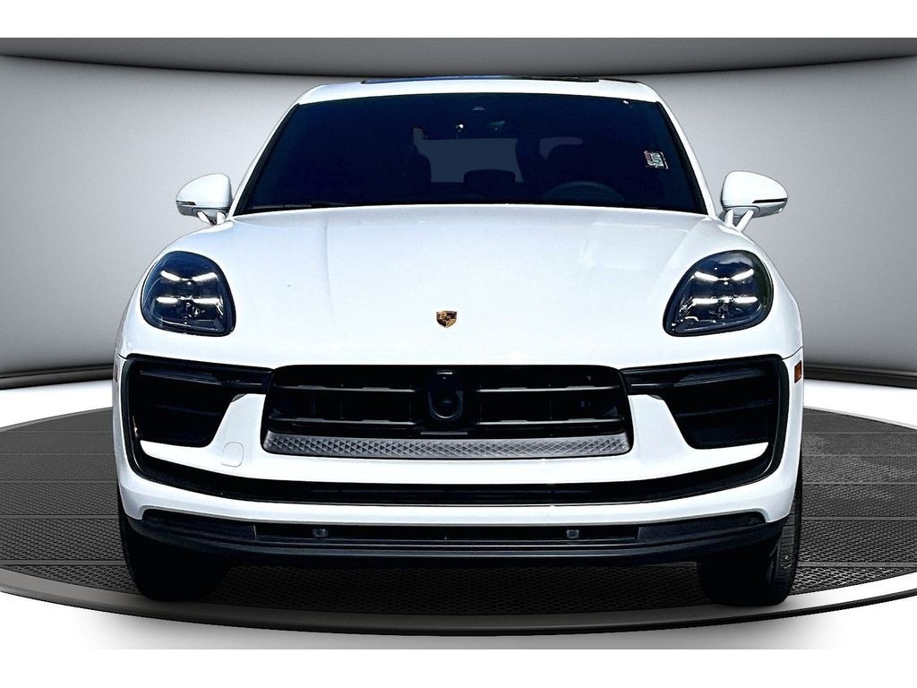 Used 2026 Porsche Macan Base Sport Utility