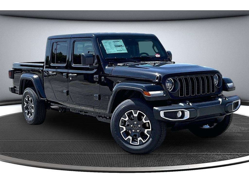 New 2026 Jeep Gladiator Sahara Pickup