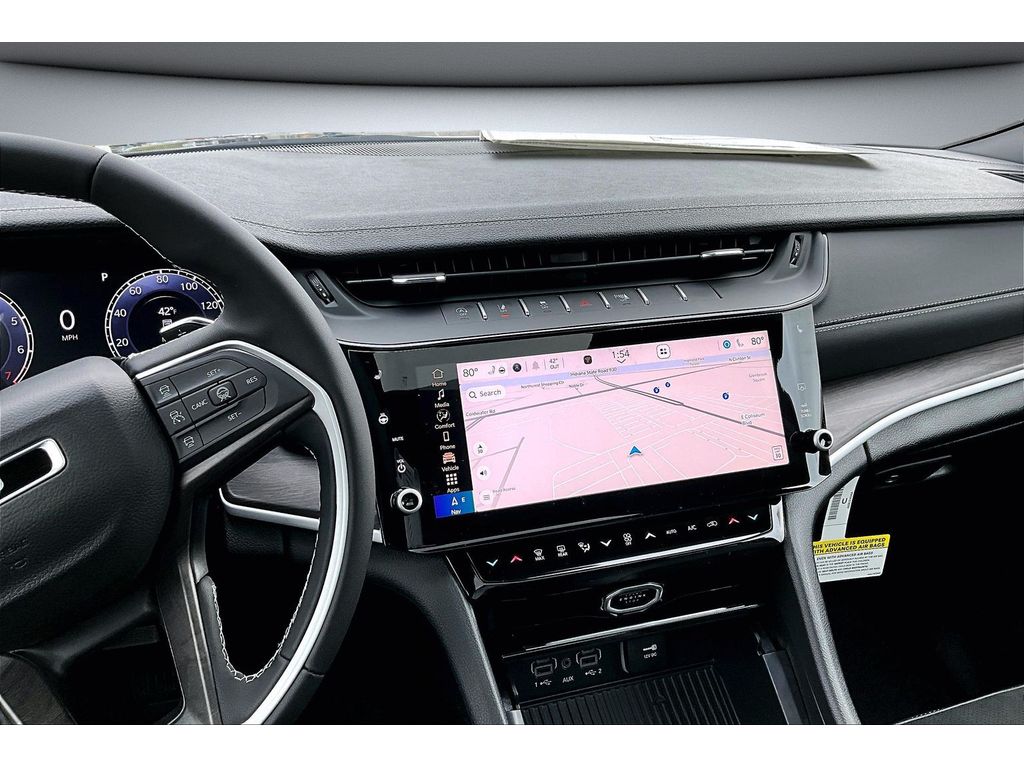 2026 Jeep Grand Cherokee Laredo - Photo 10