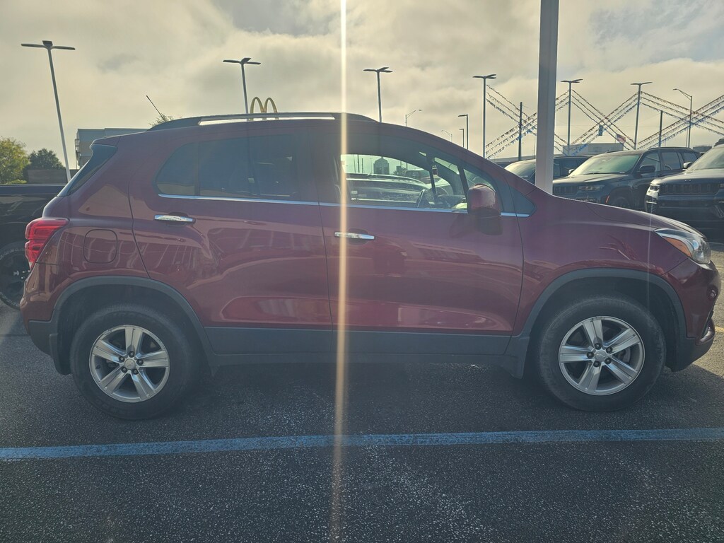 Used 2019 Chevrolet Trax LT Sport Utility