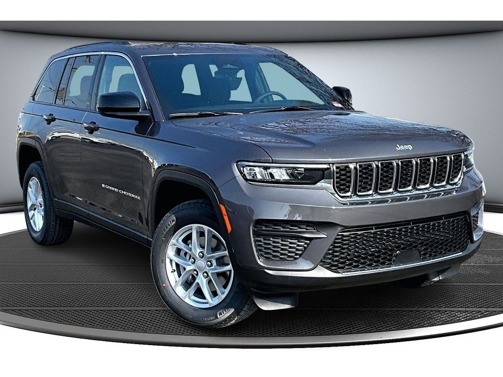 New 2026 Jeep Grand Cherokee Laredo X Sport Utility