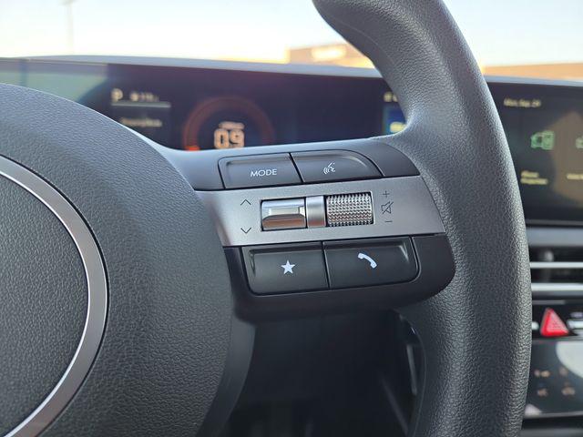 2026 Hyundai Santa Cruz SEL - Photo 17