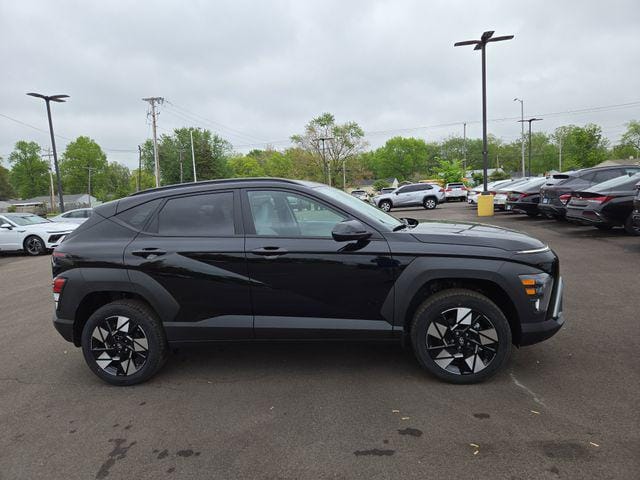 2025 Hyundai Kona SEL Convenience - Photo 5