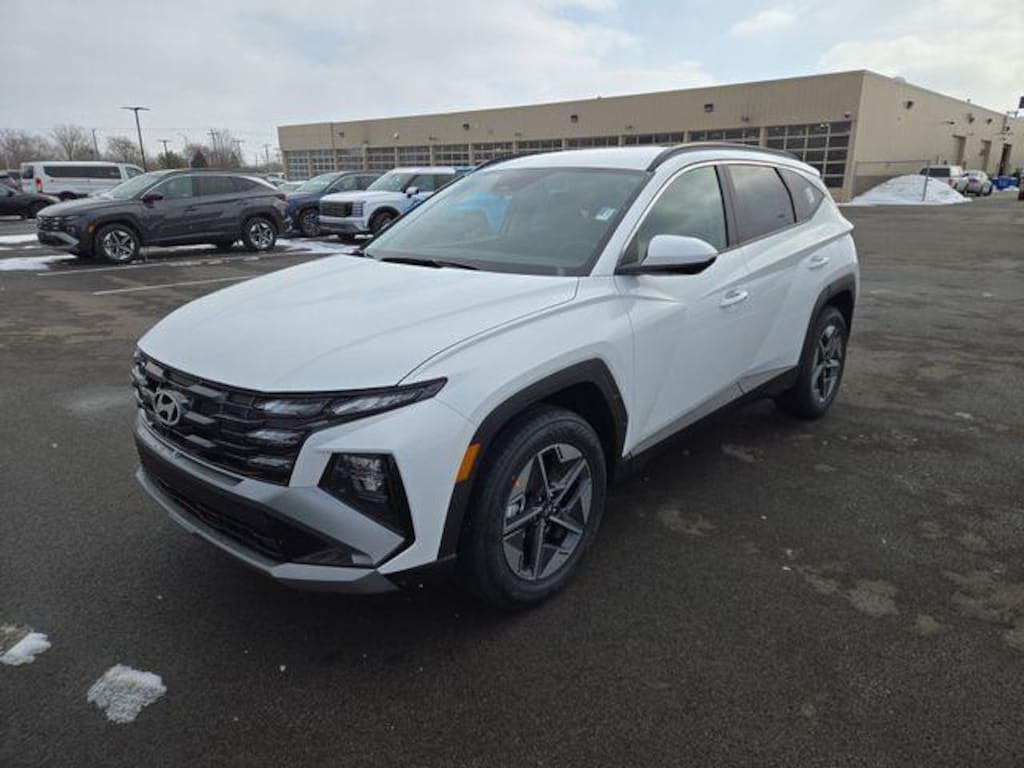 New 2026 Hyundai Tucson SEL AWD SUV
