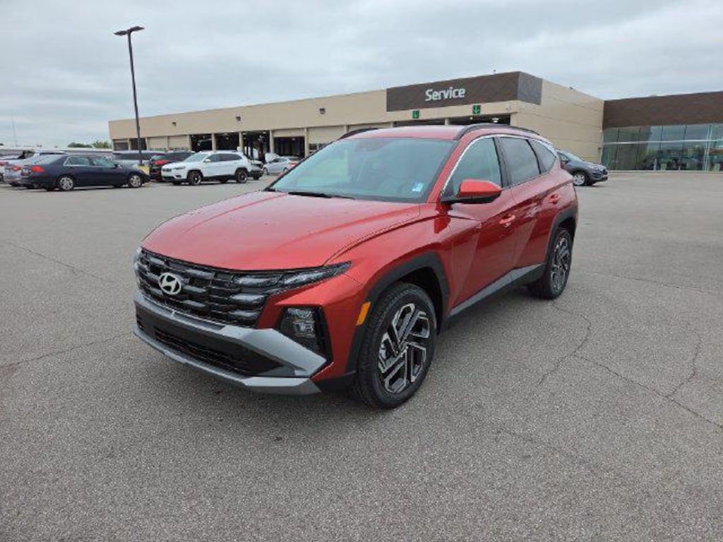 New 2026 Hyundai Tucson SEL Plus AWD SUV