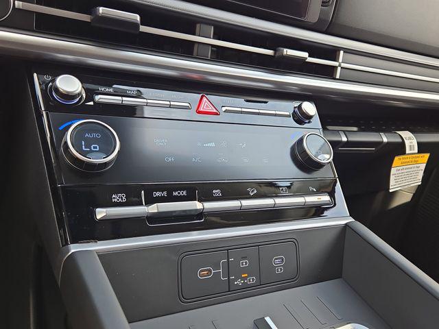 2026 Hyundai Santa Fe SE - Photo 14