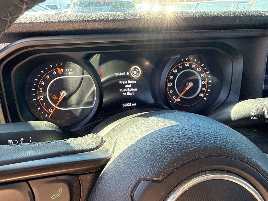 Used 2025 Jeep Gladiator Willys Truck