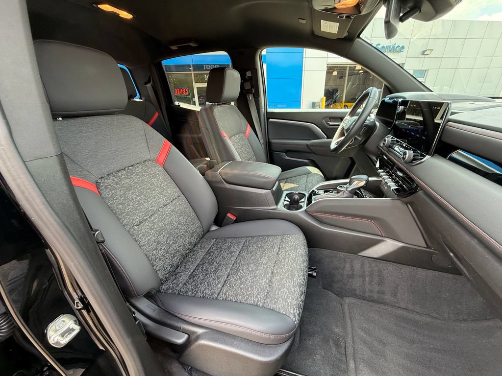 2024 Chevrolet Colorado Z71 - Photo 33