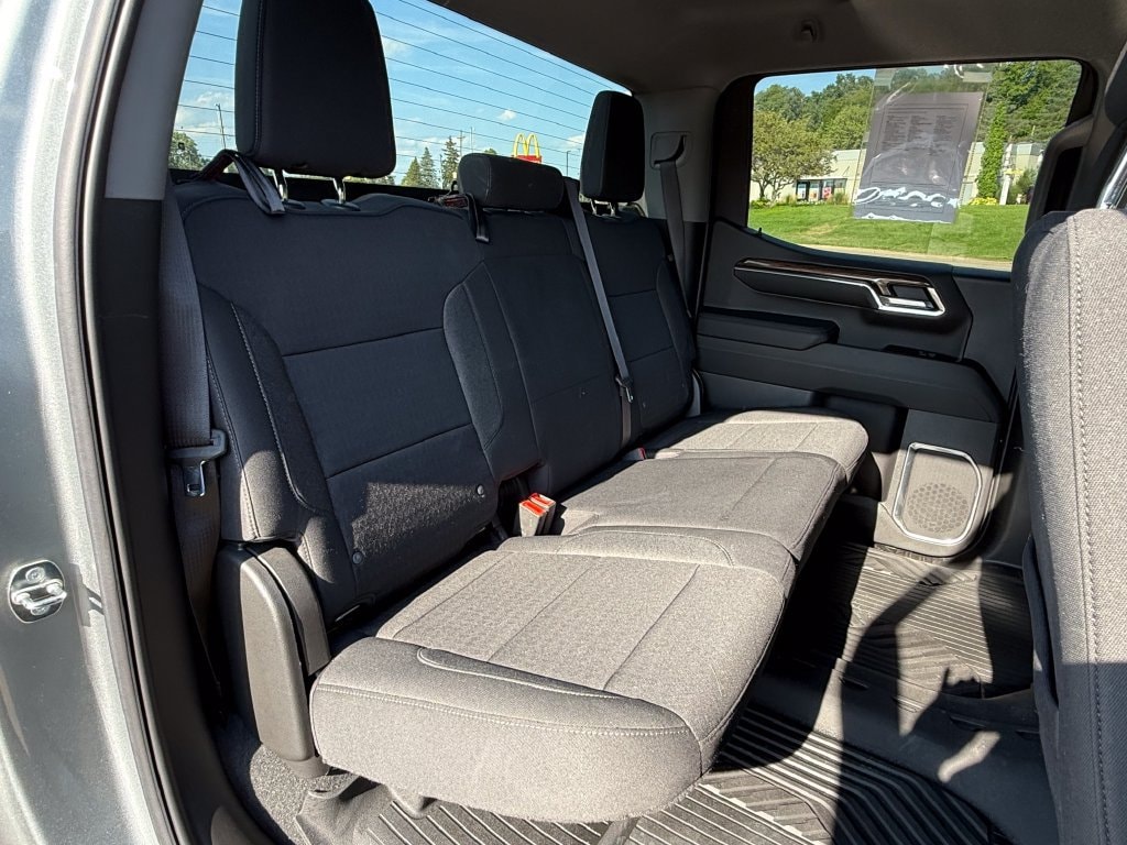 2023 Chevrolet Silverado 1500 LT - Photo 29