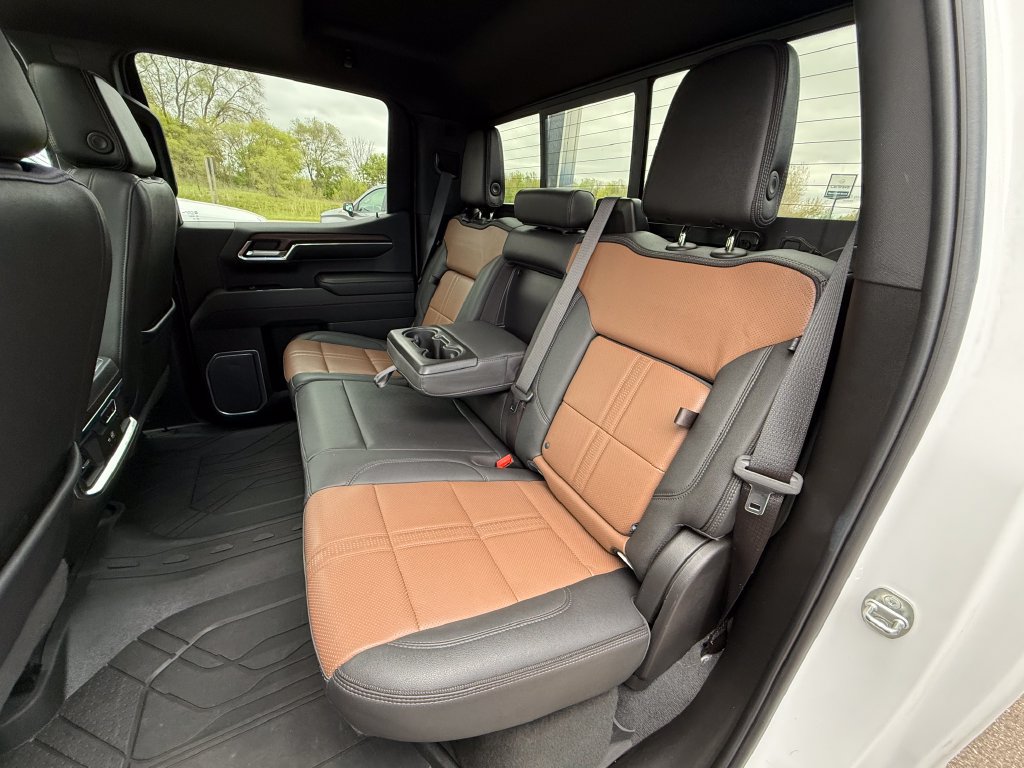 2023 Chevrolet Silverado 1500 High Country - Photo 30