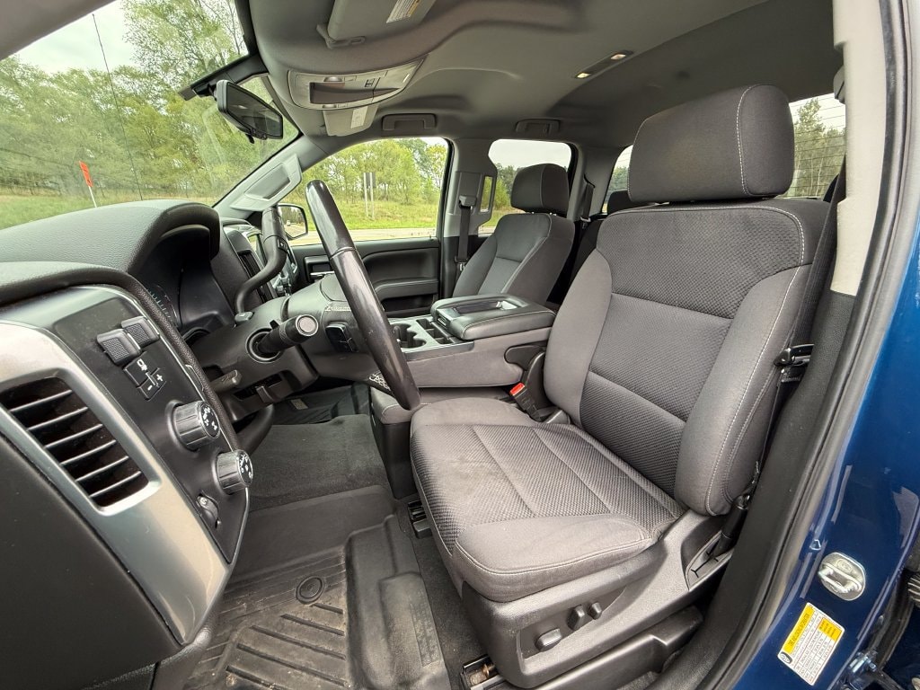 2019 Chevrolet Silverado 1500 LD LT - Photo 17