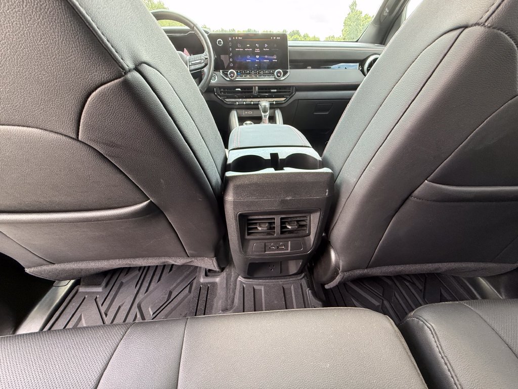 2025 Chevrolet Colorado Z71 - Photo 32