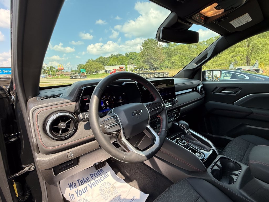 2024 Chevrolet Colorado Z71 - Photo 18