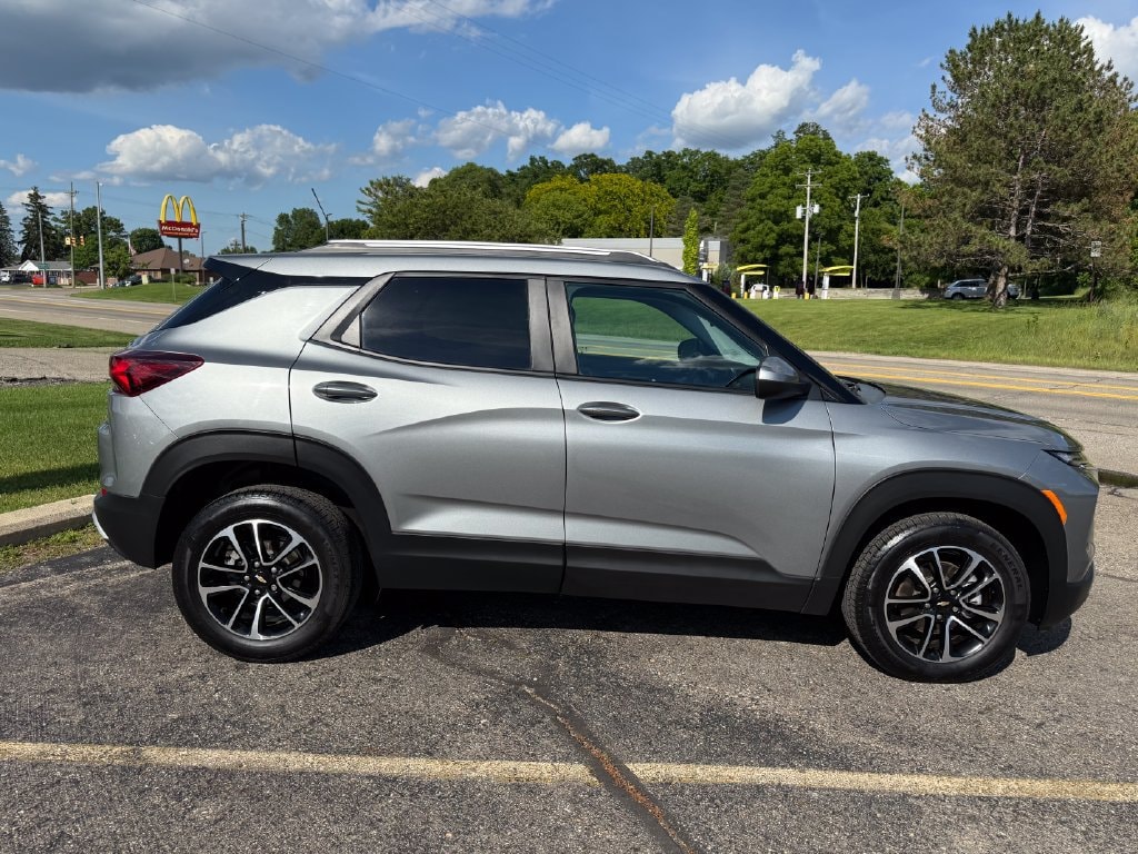 2024 Chevrolet TrailBlazer LT - Photo 7