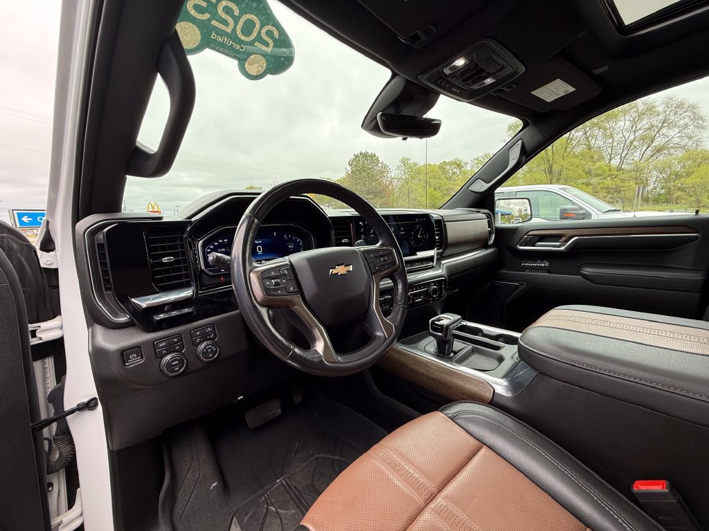 2023 Chevrolet Silverado 1500 High Country - Photo 18