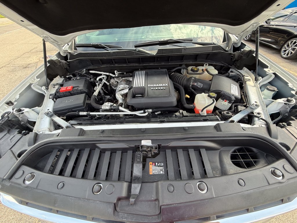 2020 Chevrolet Silverado 1500 LT - Photo 11