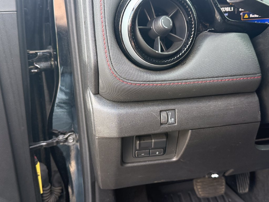 2025 Chevrolet Colorado Z71 - Photo 17