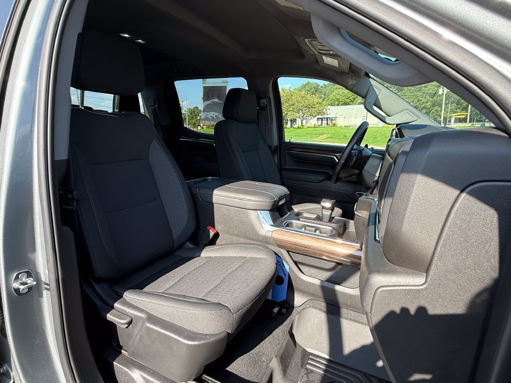 2023 Chevrolet Silverado 1500 LT - Photo 31