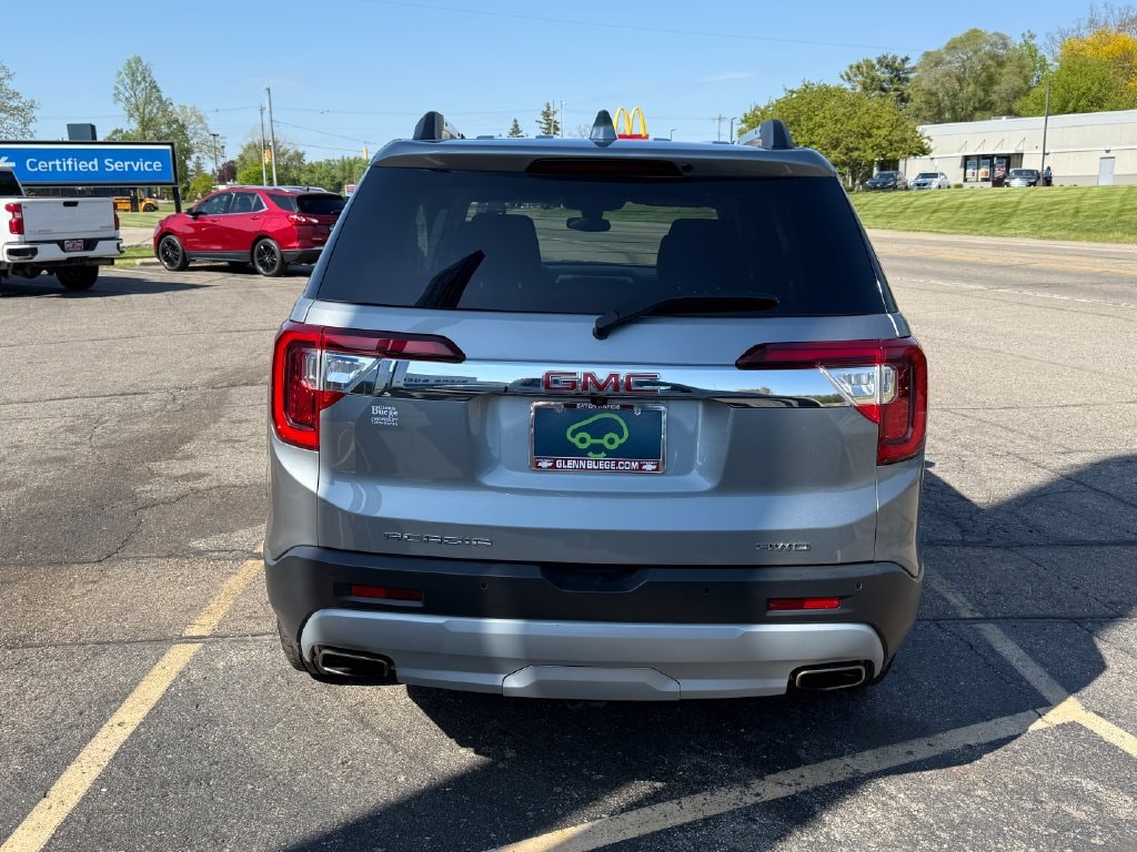 Used 2023 GMC Acadia SLE SUV
